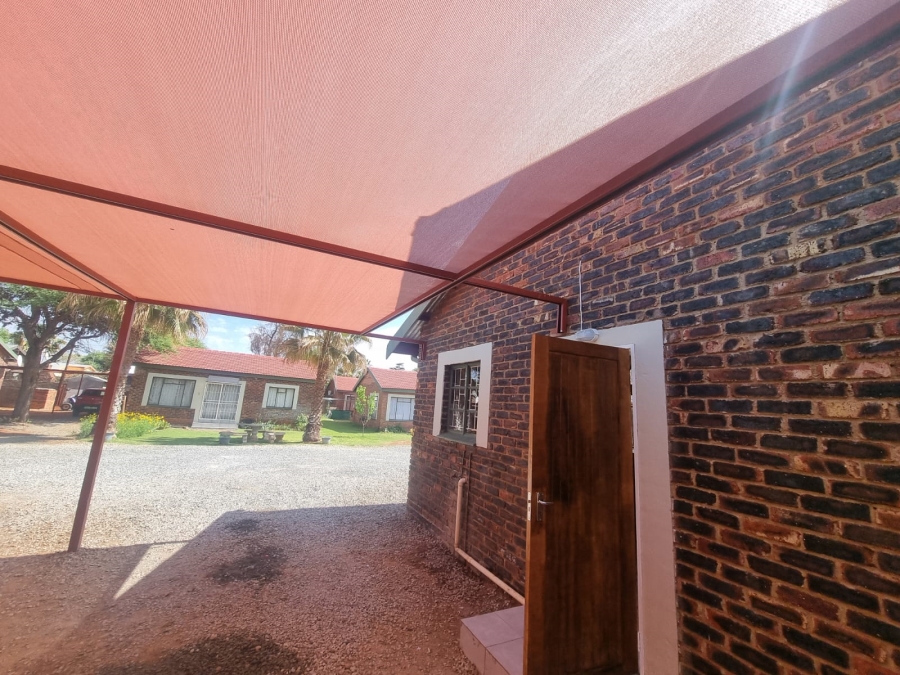 To Let 2 Bedroom Property for Rent in Kuruman Northern Cape